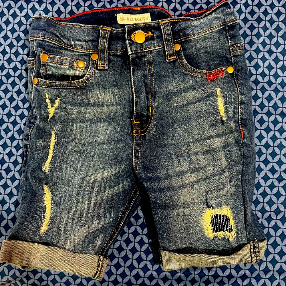 Bull Cuts Boys Distressed Denim Shorts Size 4